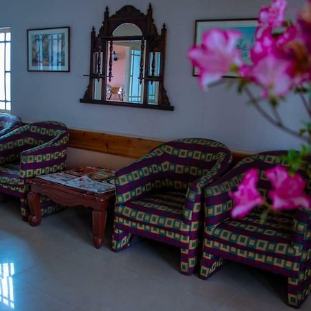 Travellers' Inn Darjeeling (West Bengal) Exteriör bild