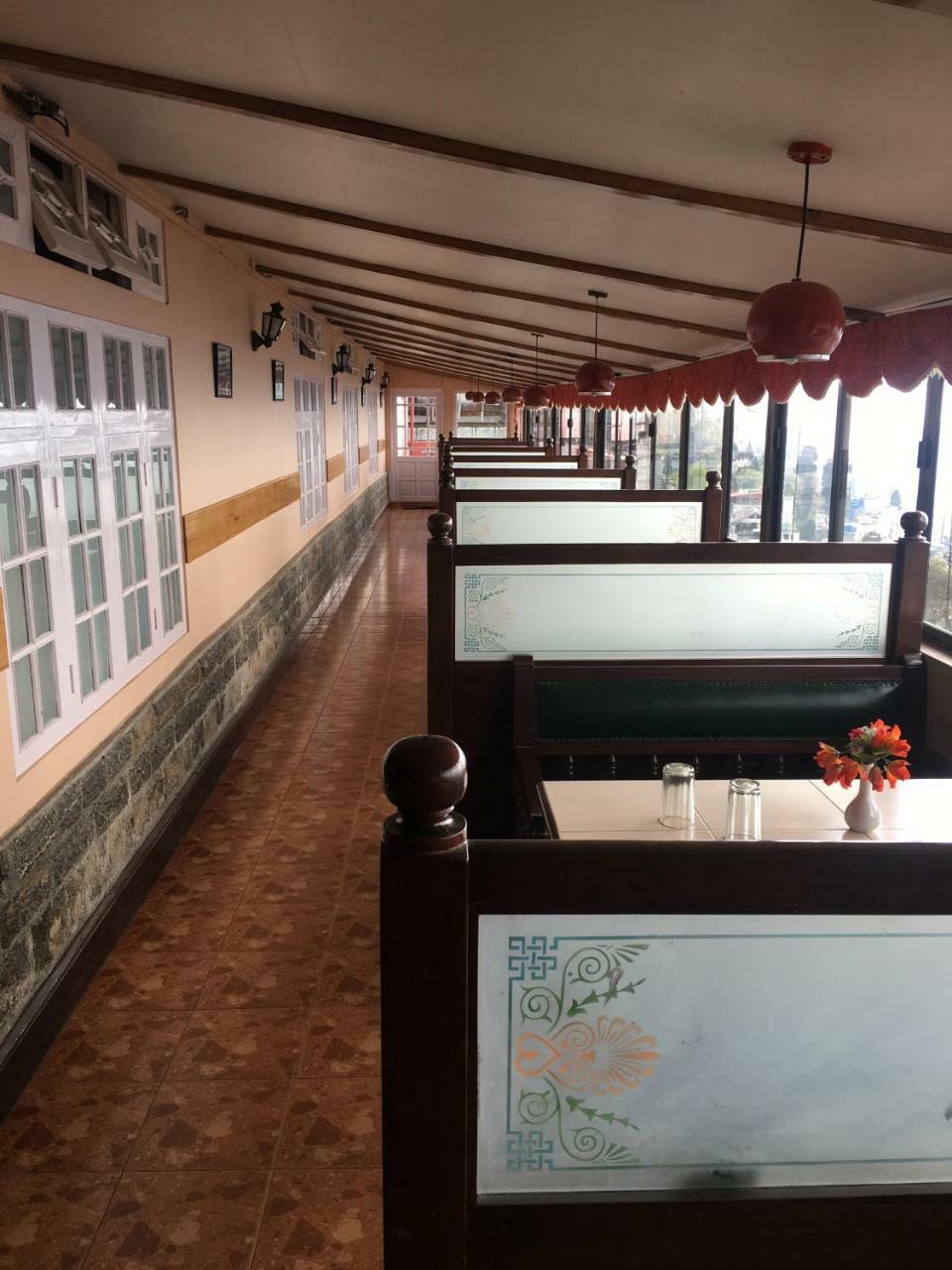 Travellers' Inn Darjeeling (West Bengal) Exteriör bild
