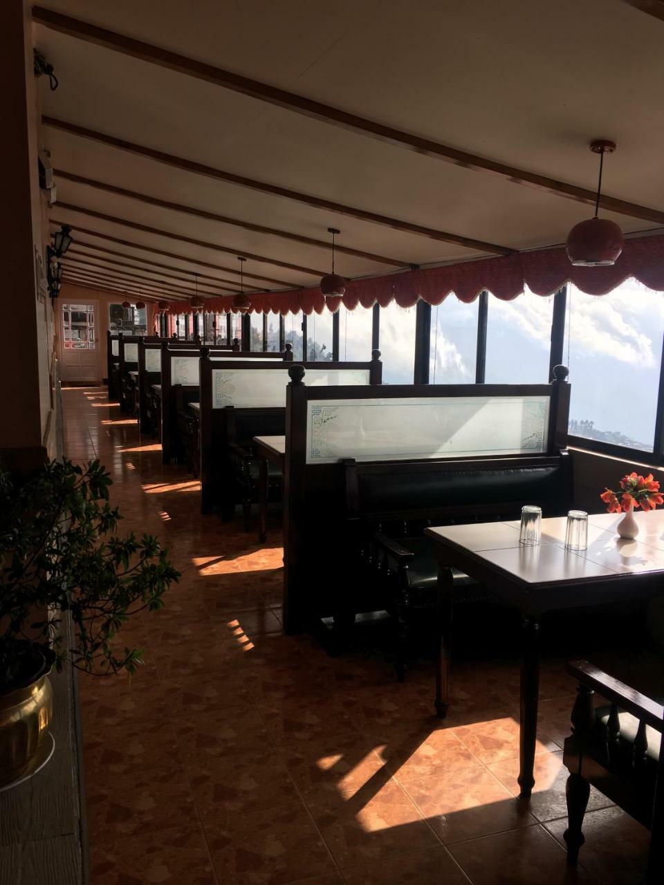 Travellers' Inn Darjeeling (West Bengal) Exteriör bild